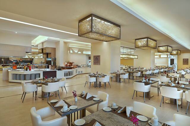 Hilton Hotel & Convention Jabal Omar Makkah – restaurant